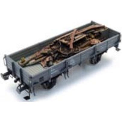 Scrap Metal Cargo For Sand Wagon Ready Made Painted - 1:87
