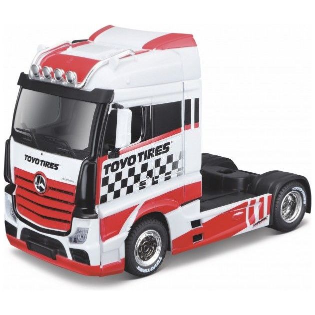 Mercedes Benz Actros Gigaspace 2020 Red / Silver 'Toyo Tires' - 1:43