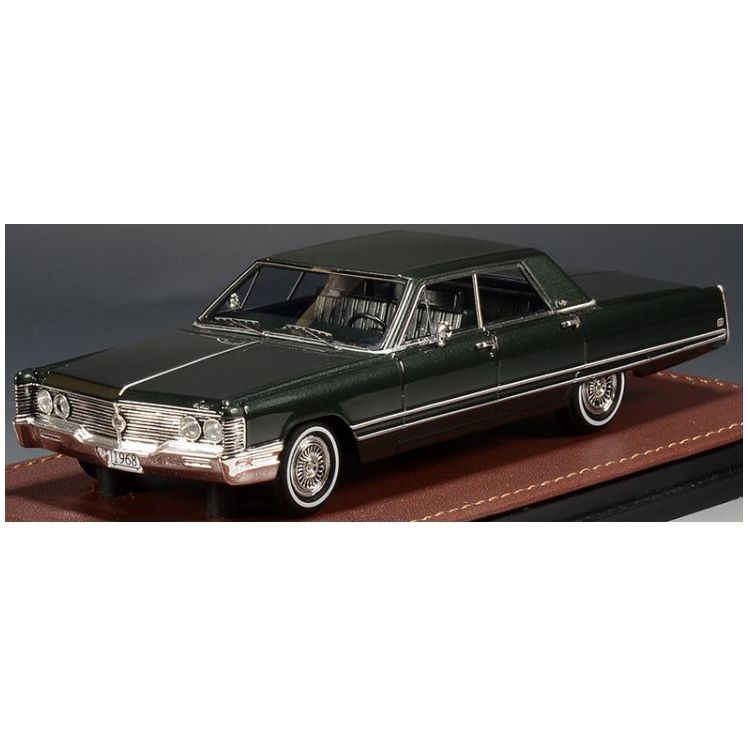 Chrysler Imperial Lebaron Forest Green Metallic 1968 - 1:43