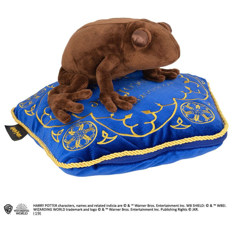 Harry Potter: Chocolate Frog Plush And Pillow