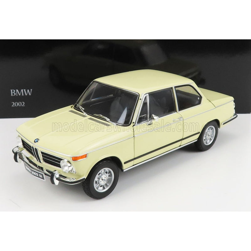 BMW 2002TII 1972 Cream - 1:18