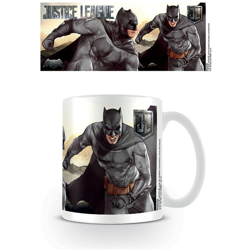 DC Comics: Justice League Movie - Batman Action Mug