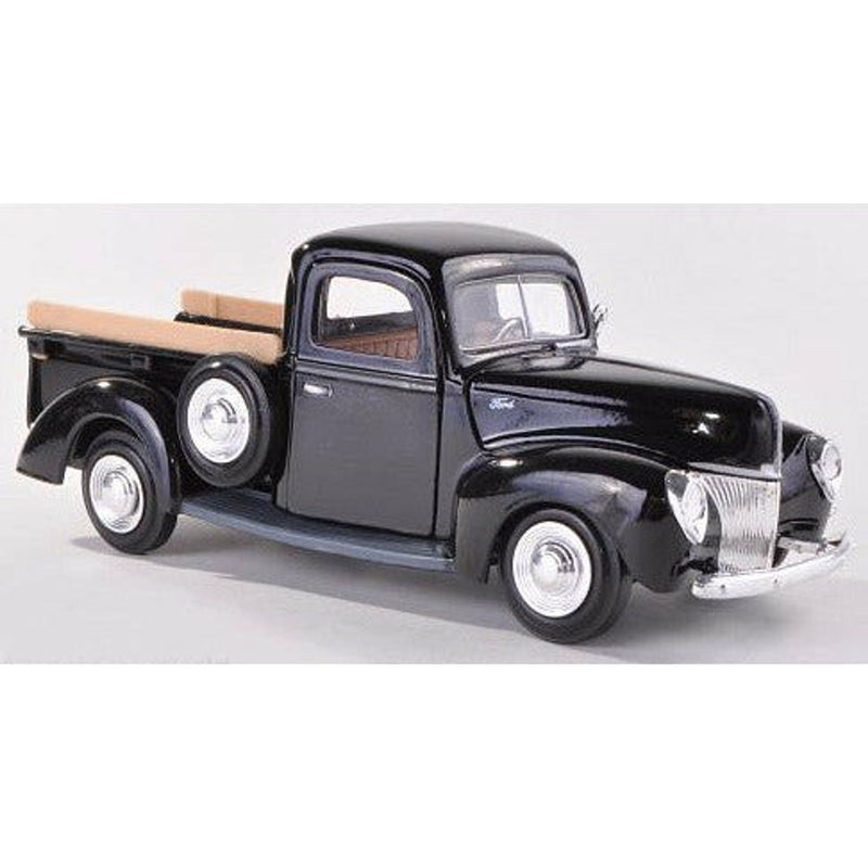 Ford Pickup Black 1940 - 1:24